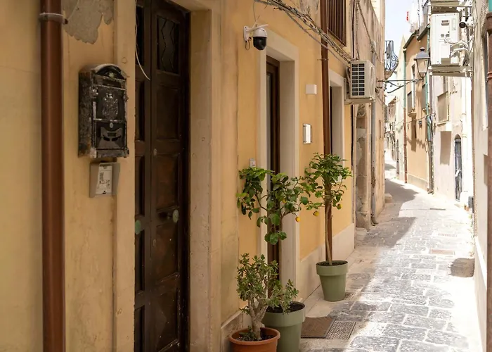 Regina Damarete Ortigia Boutique Apartment