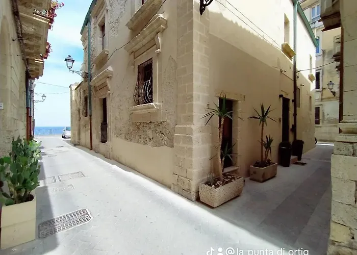 La Punta Di Ortigia